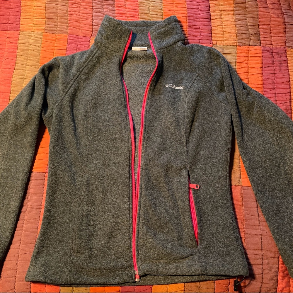 Columbia Gray Fleece Jacket with Pink Zipper Accents
